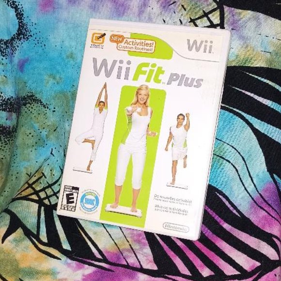 Wii Nintendo Video Game Fit Plus Exercise Yoga Dance Multiple Workout - Picture 1 of 3